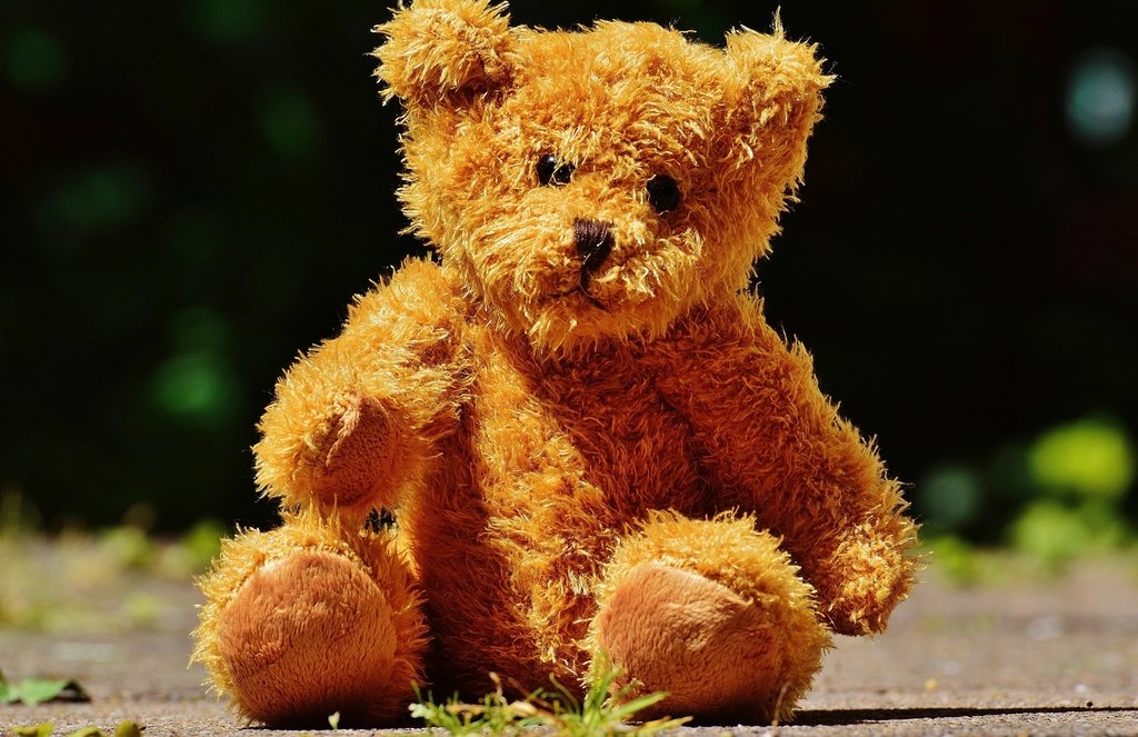Giant 1-Meter Teddy Bear